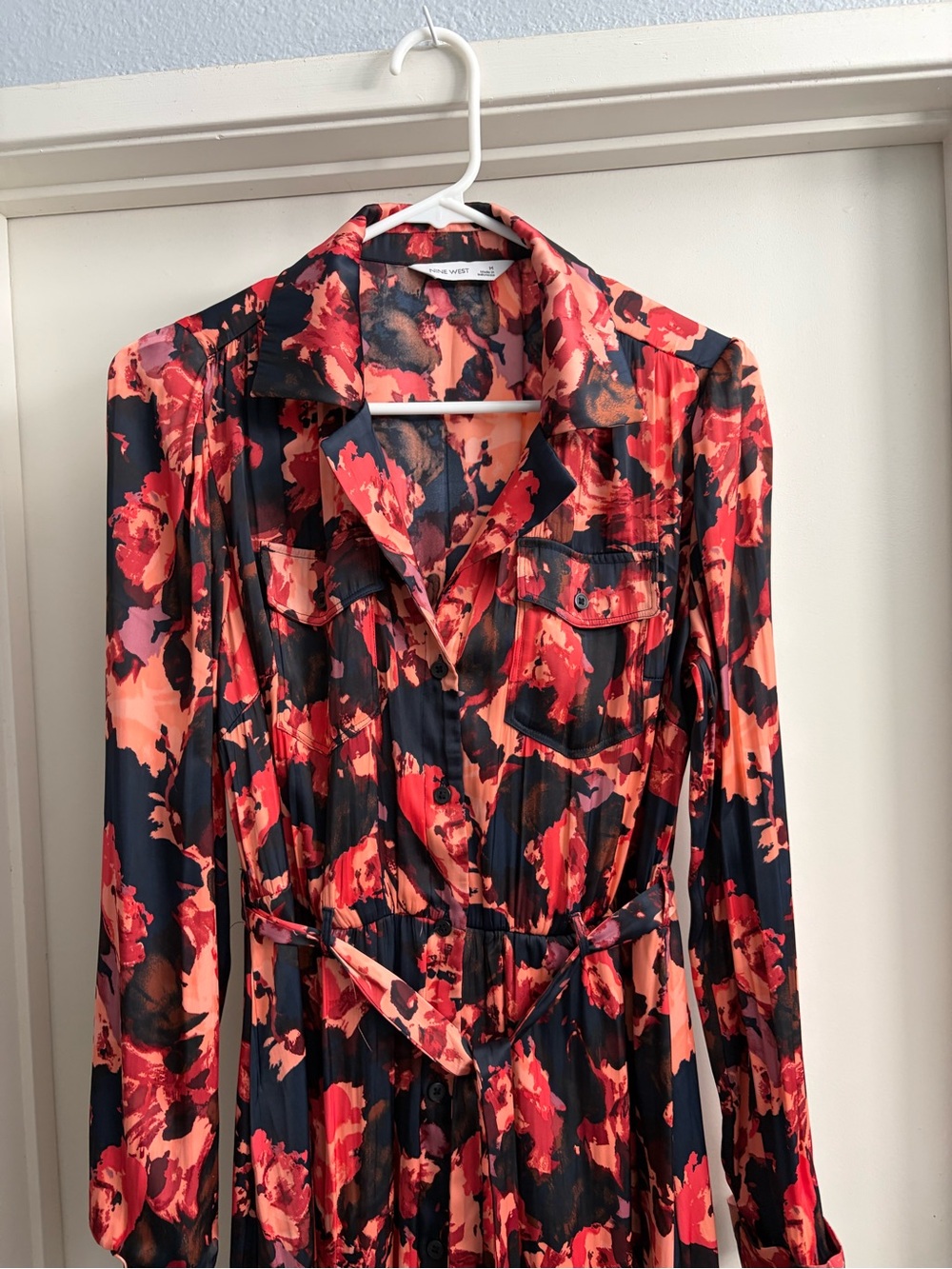 Nine West Coral, Black & Brown Abstract Print Top
